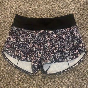 Lululemon, Speed Up Low-Rise Short 4"